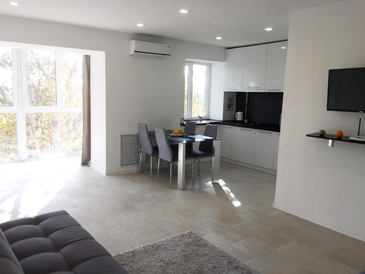 Top View Apartment In The Center Herszon Kültér fotó